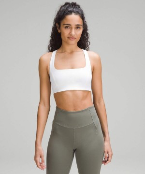 Lululemon SmoothCover Yoga Bra Light Support, B/C Cup Sport BH Damen Weiß | 6952FPURA