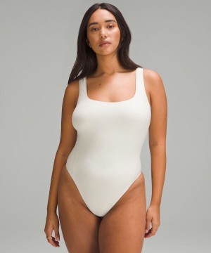 Lululemon Wundermost Ultra-Soft Nulu Square-Neck Ärmellose Body Damen Beige | 0975DSEPG