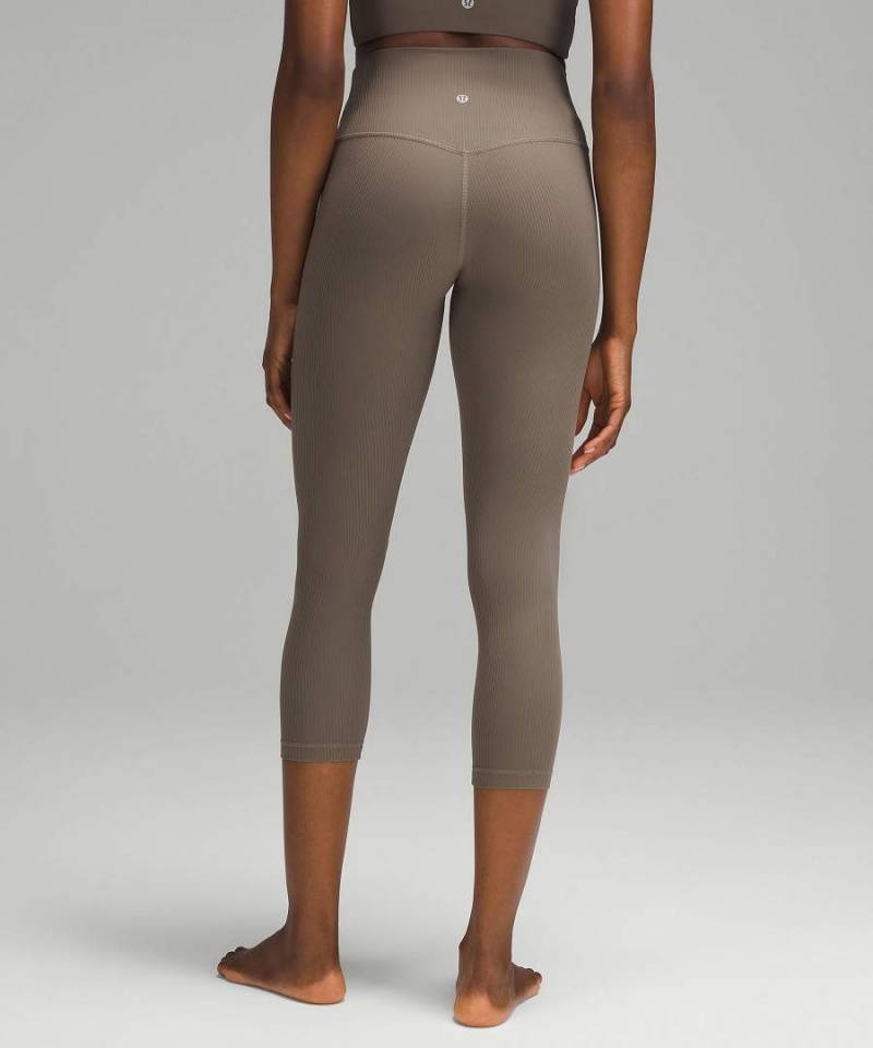 Lululemon Align™ High-Rise Gerippt Crop 23