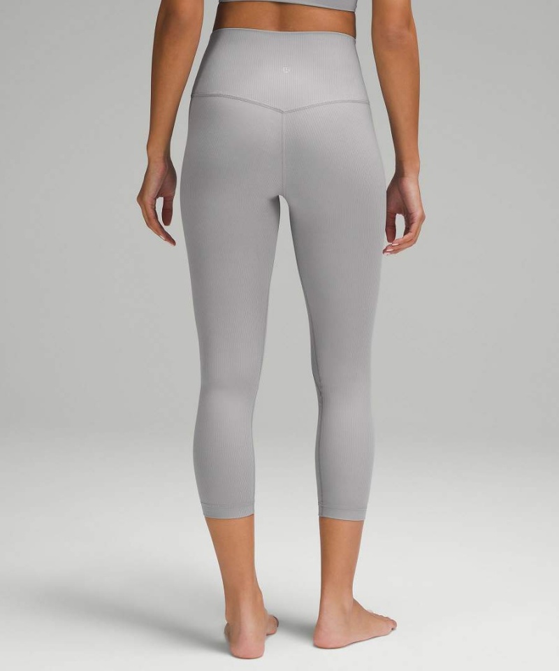 Lululemon Align™ High-Rise Gerippt Crop 23