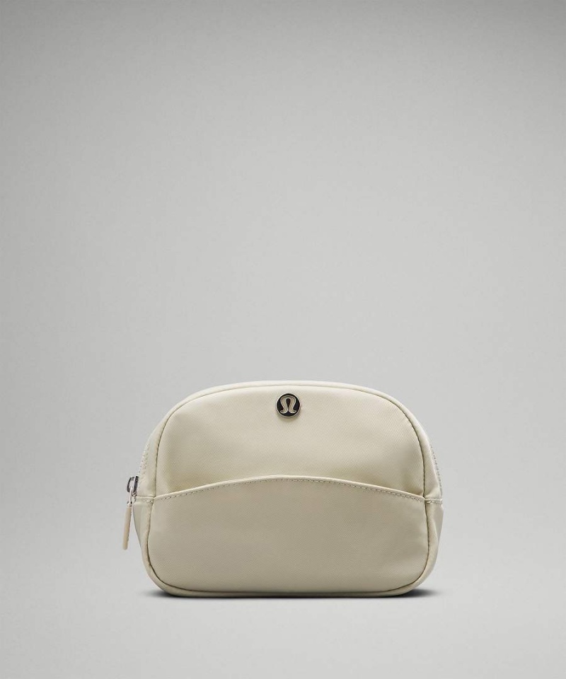 Lululemon City Essentials Mini Beuteltasche Damen Beige | 3594CXEFN