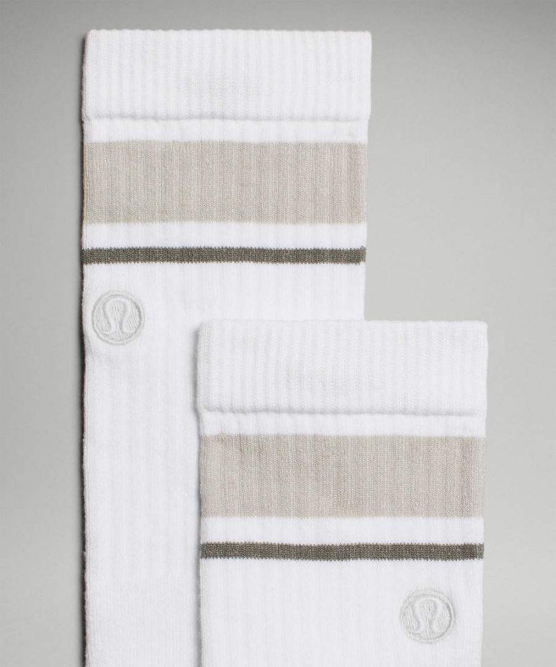 Lululemon Daily Stride Gerippt Kompfort Crew 3 Pack Socken Herren Weiß Silber Grau Olivgrün | 3058GSYEH