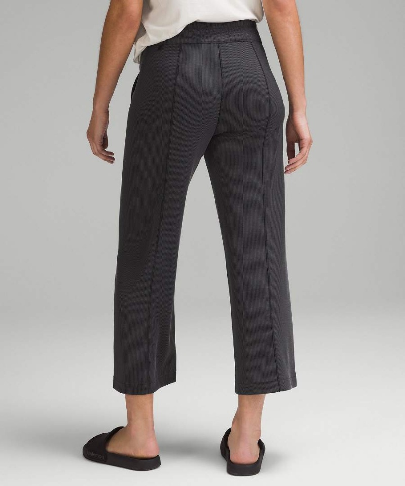 Lululemon Gerippt Softstreme Mid-Rise Weite-Leg Cropped 25