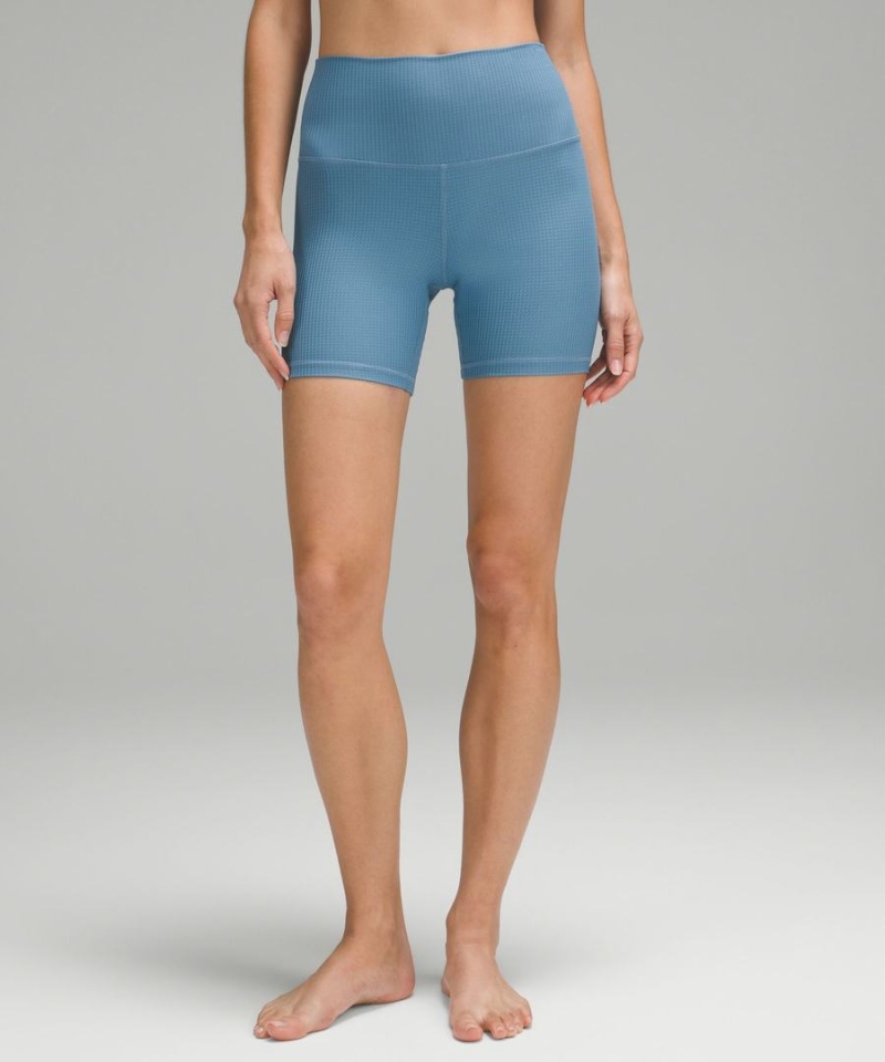 Lululemon High-Rise 6\