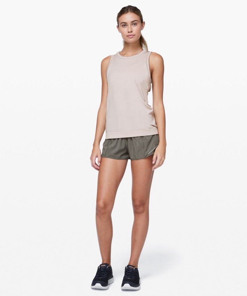 Lululemon Hotty Hot Low-Rise Gefütterte 2.5