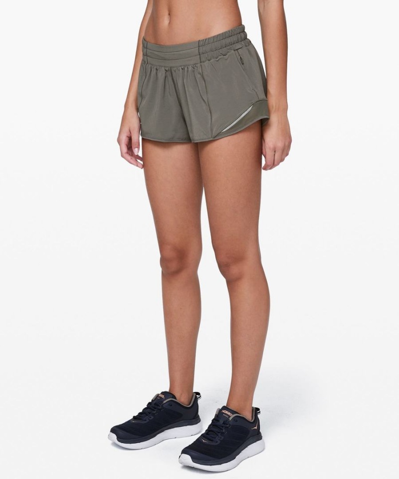 Lululemon Hotty Hot Low-Rise Gefütterte 2.5\