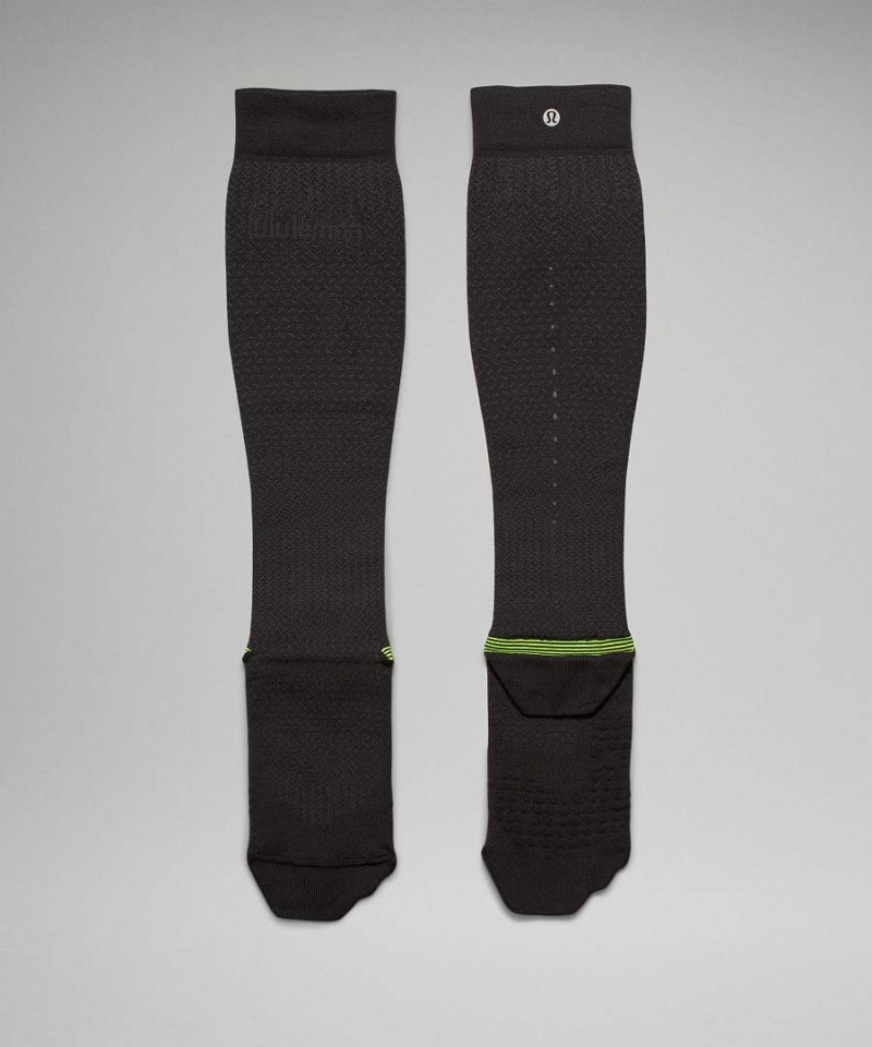 Lululemon MicroPillow Compression Knee-High Lauf Light Cushioning Socken Damen Schwarz Gelb | 7136WDBKA