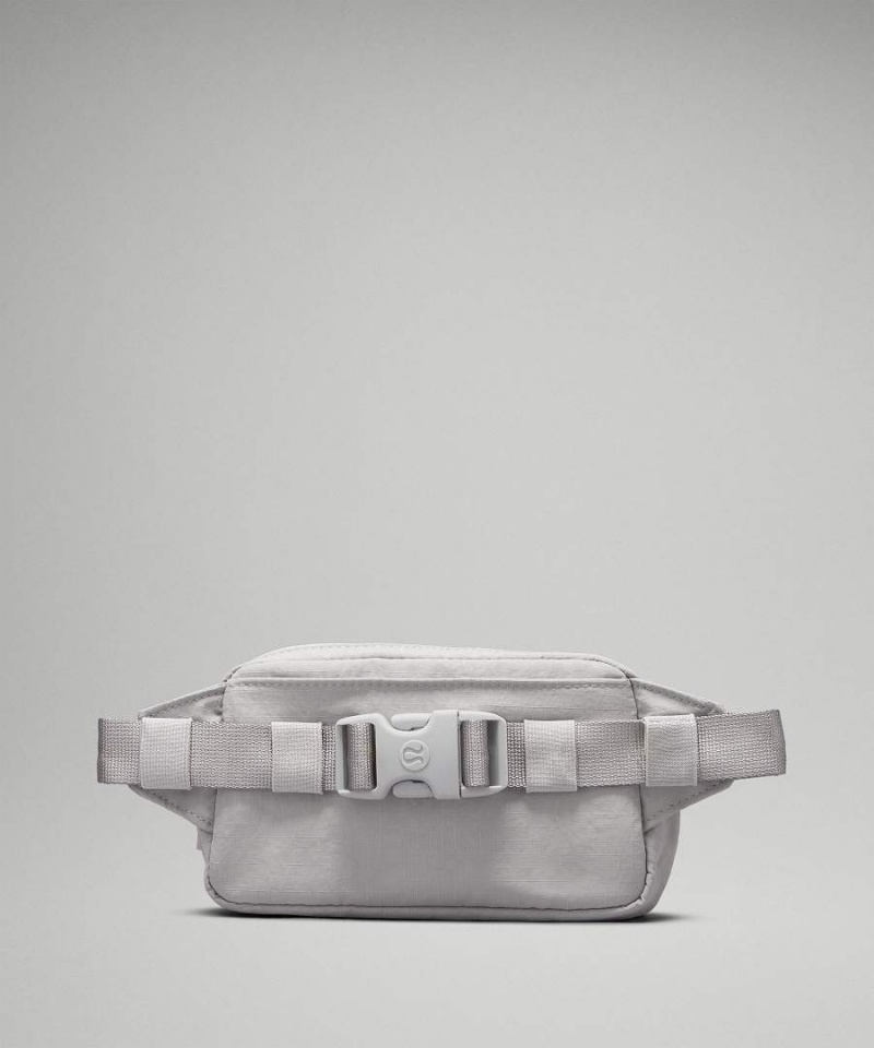 Lululemon Mini Gürteltasche Damen Silber | 9826LYXGP