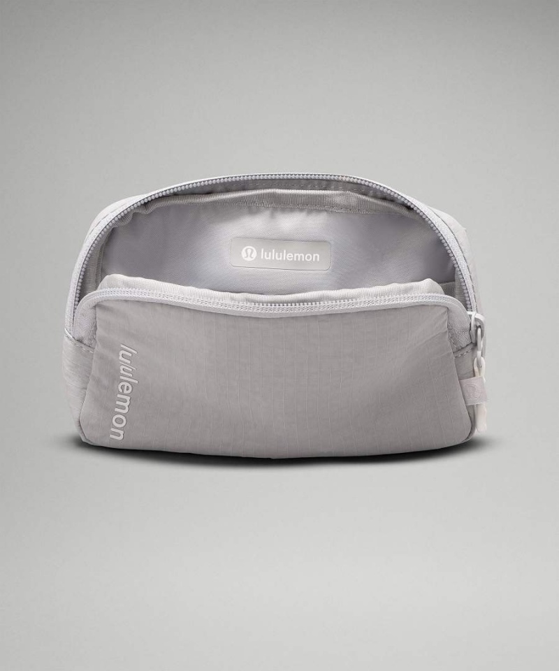 Lululemon Mini Gürteltasche Damen Silber | 9826LYXGP