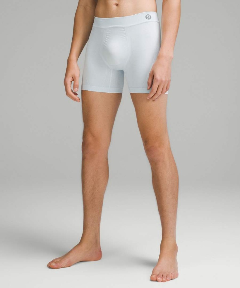 Lululemon Rapid Vent Tech Boxer 5\