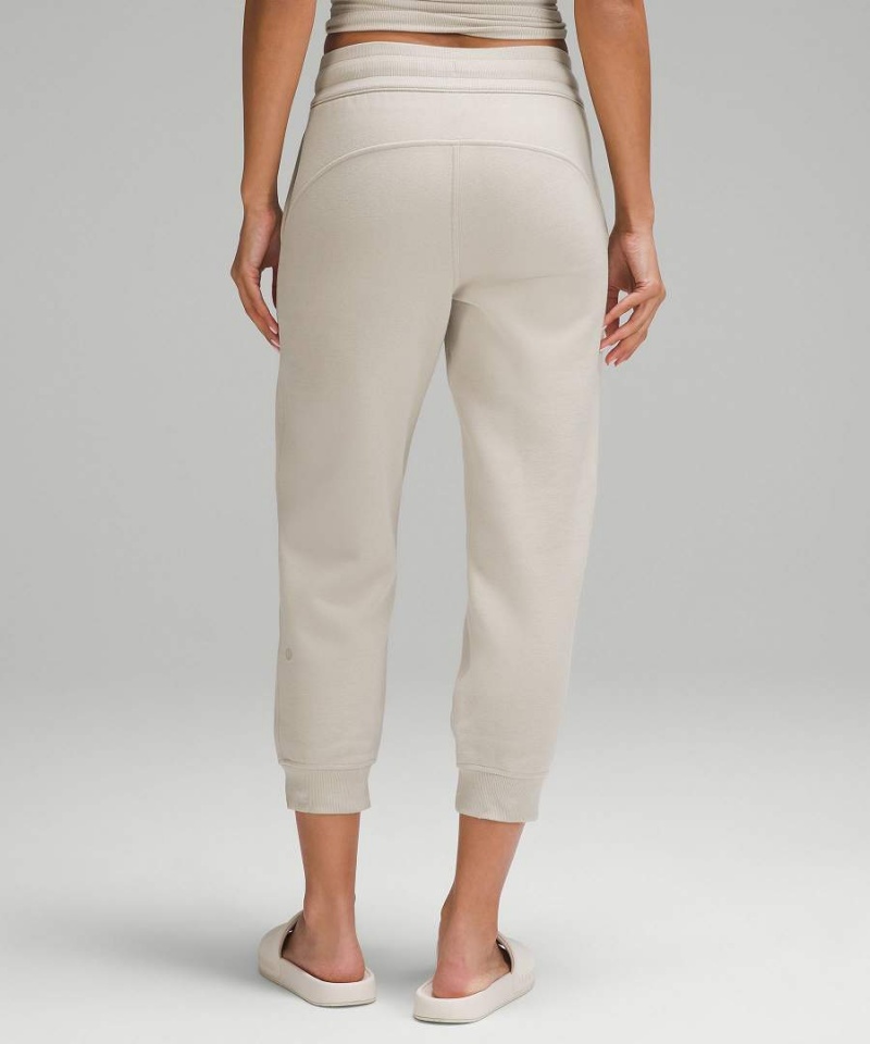 Lululemon Scuba High-Rise Cropped Jogginghose Damen Beige | 3295QJDOU