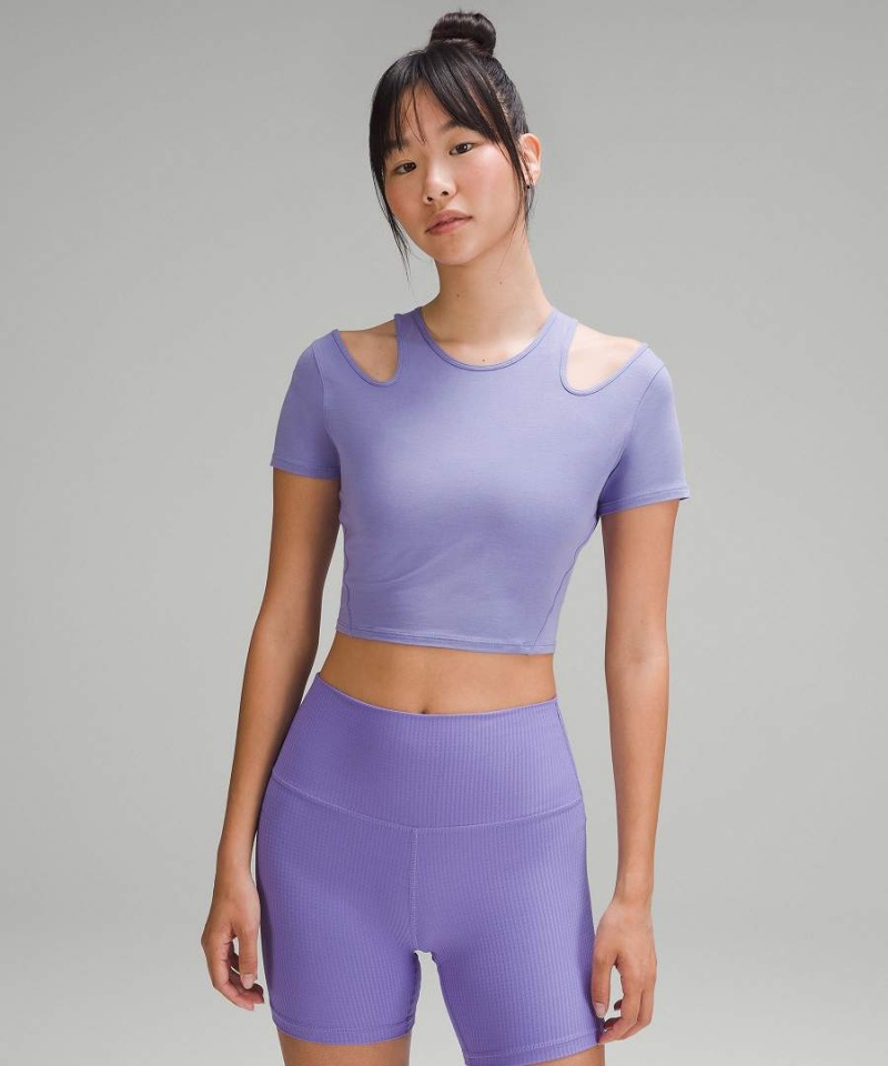 Lululemon Shoulder Cut-Out Yoga T-shirts Damen Dunkellavendel | 2103APRUE