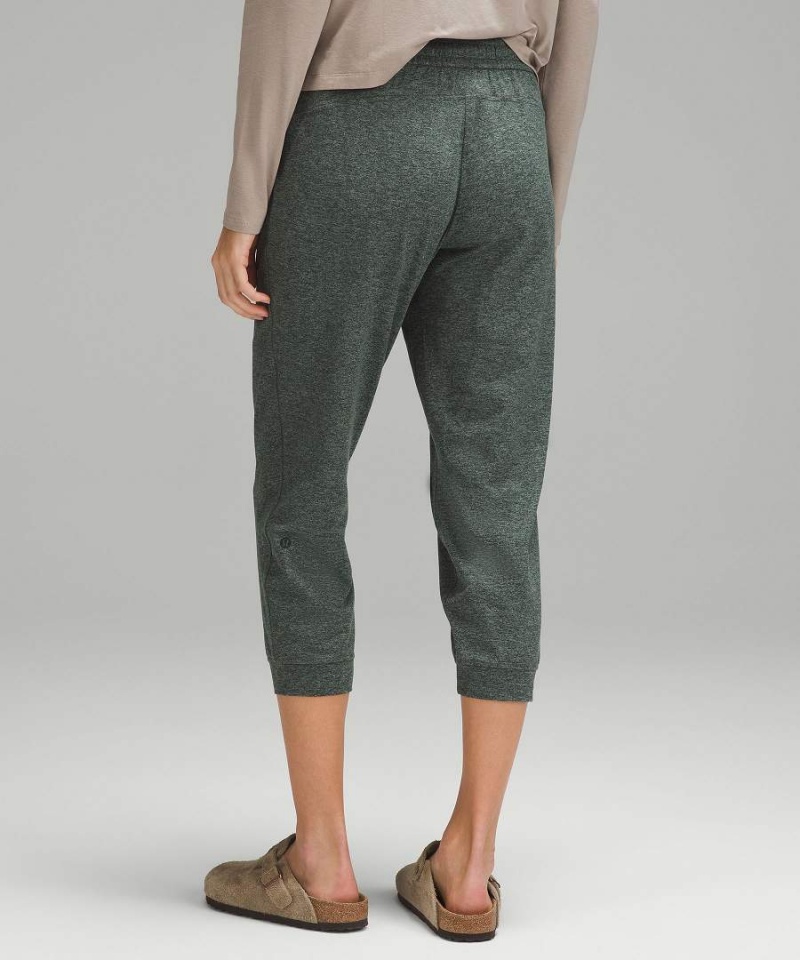 Lululemon Soft Jersey Klassische-Fit Mid-Rise Cropped Jogginghose Damen Grün | 2301VWDKU