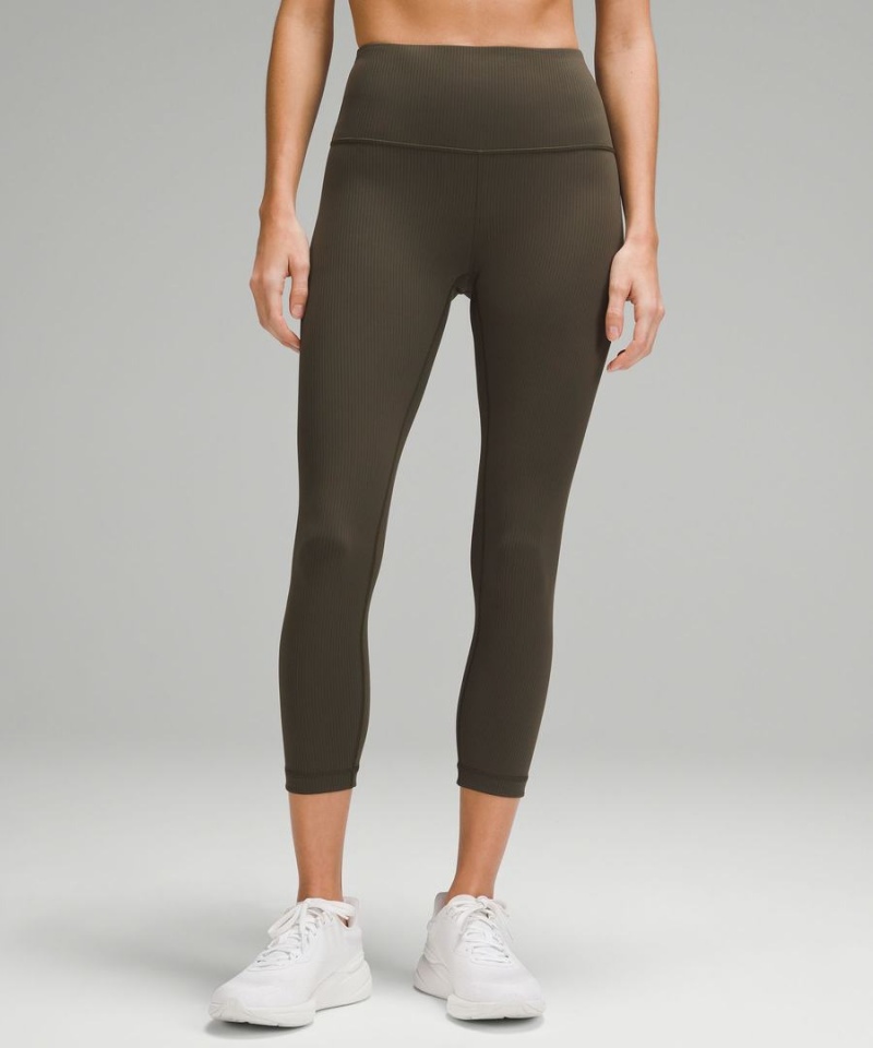 Lululemon Wunder Train High-Rise Gerippt Crop 23\