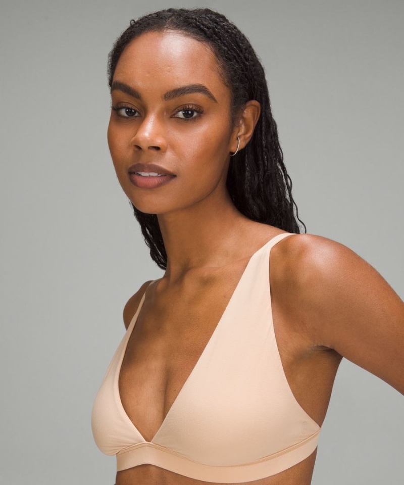 Lululemon Wundermost Ultra-Soft Nulu Triangle Bralette A–D Cups Sport BH Damen Beige | 0124CBYZE